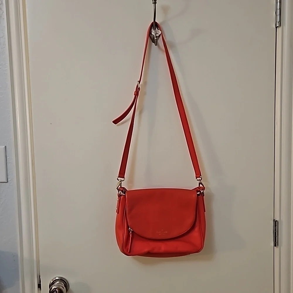 KATE SPADE Jackson Coral Pebble Leather Flap Shoulder Bag
